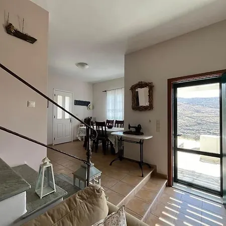 Holiday home άγιος ρωμανός Agios Romanos